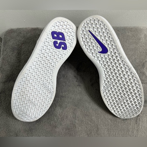 Nike SB Nyjah Free 2 Shoes - Picture 11 of 13